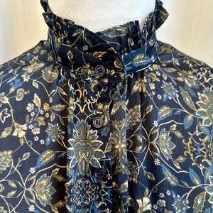 DownEast Blouse~Kennedy Button Blouse